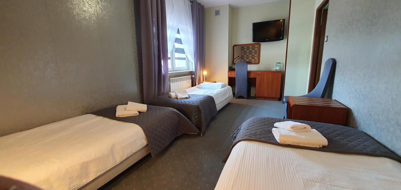 Hotel Bursztynowy Jozefow na Wisla Bagian luar foto