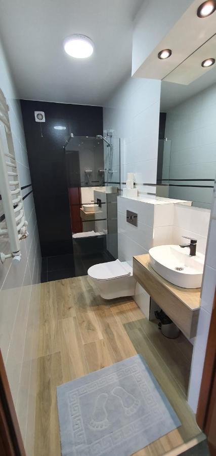 Hotel Bursztynowy Jozefow na Wisla Bagian luar foto