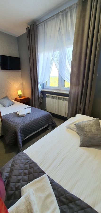 Hotel Bursztynowy Jozefow na Wisla Bagian luar foto
