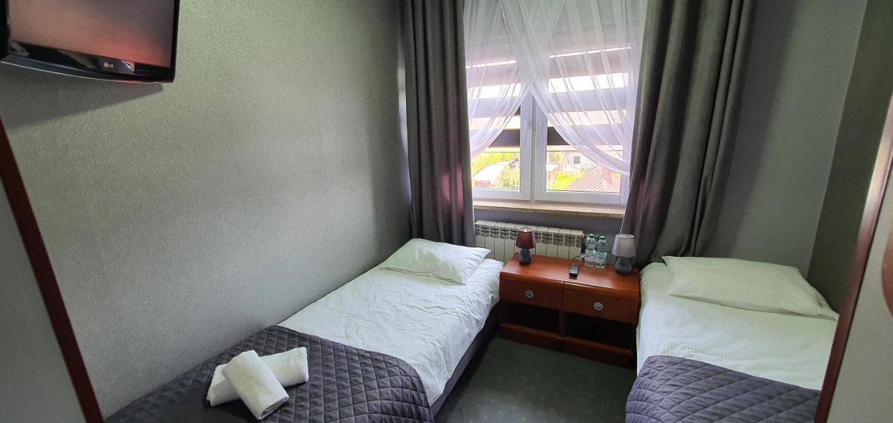 Hotel Bursztynowy Jozefow na Wisla Bagian luar foto