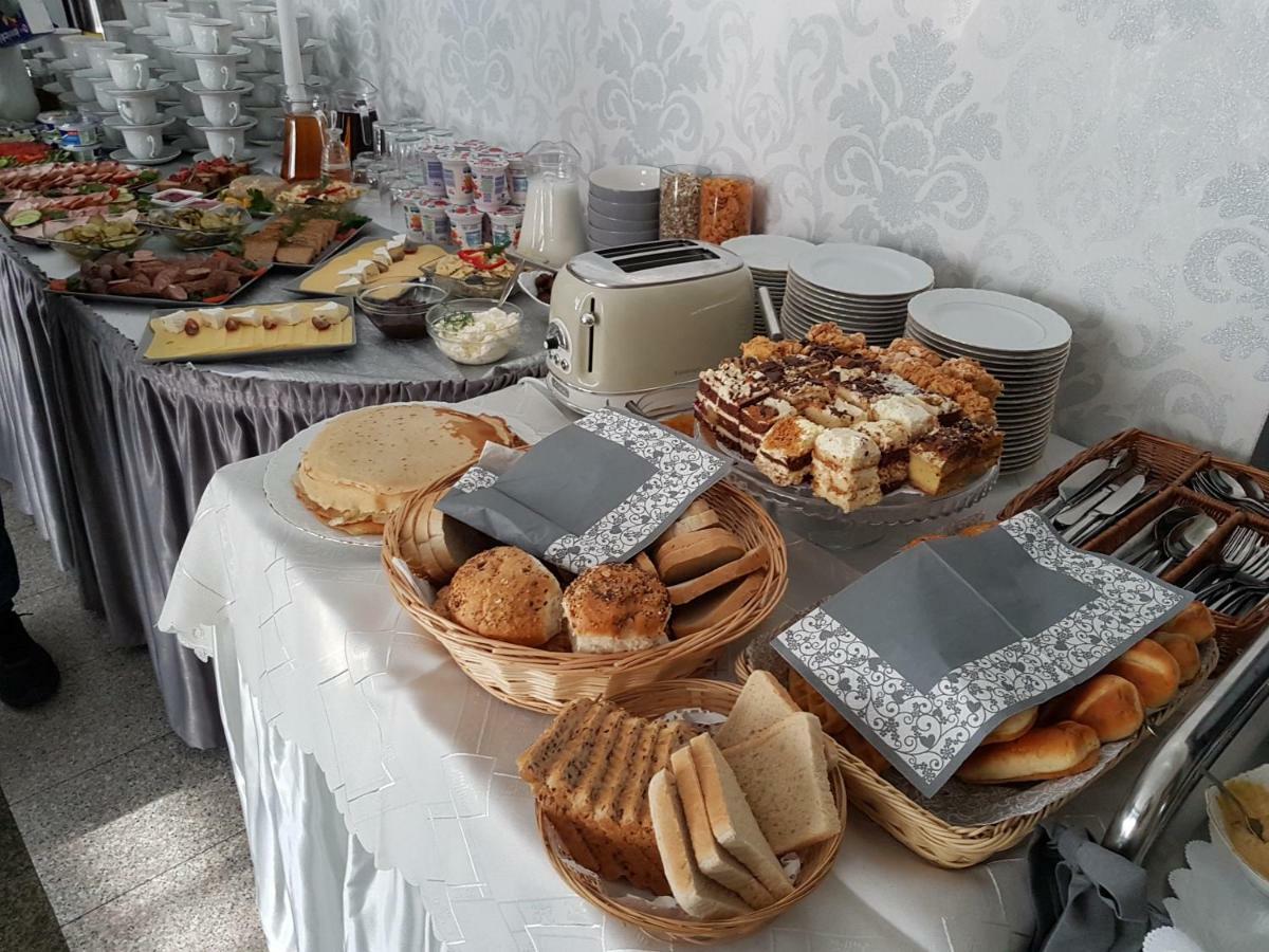 Hotel Bursztynowy Jozefow na Wisla Bagian luar foto