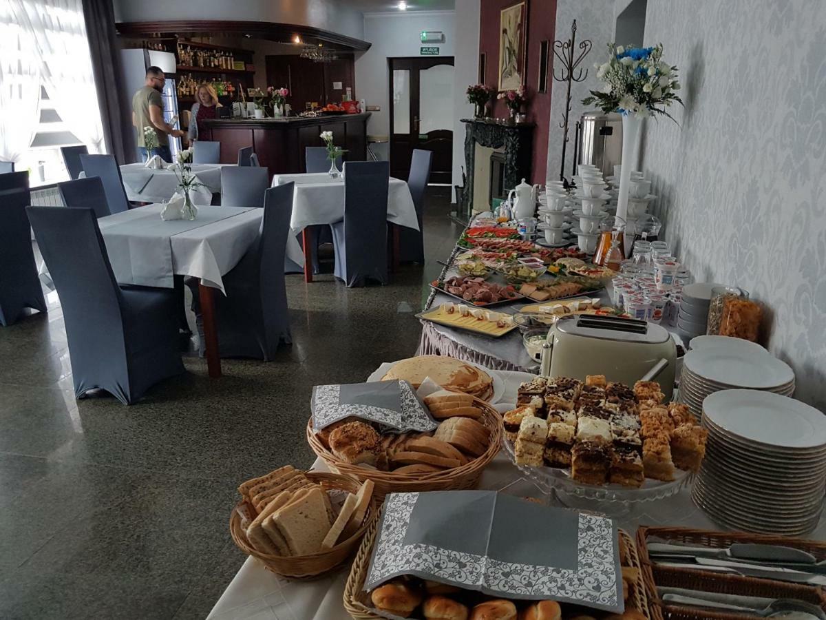 Hotel Bursztynowy Jozefow na Wisla Bagian luar foto