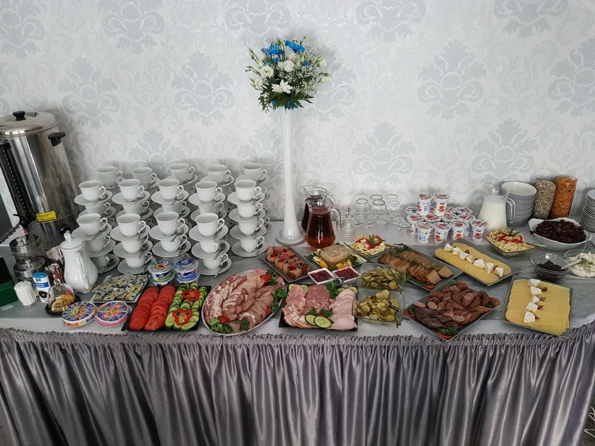 Hotel Bursztynowy Jozefow na Wisla Bagian luar foto