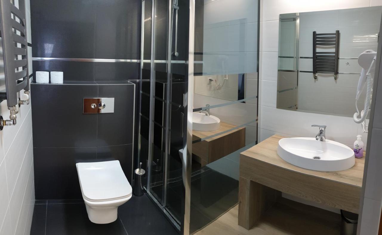 Hotel Bursztynowy Jozefow na Wisla Bagian luar foto