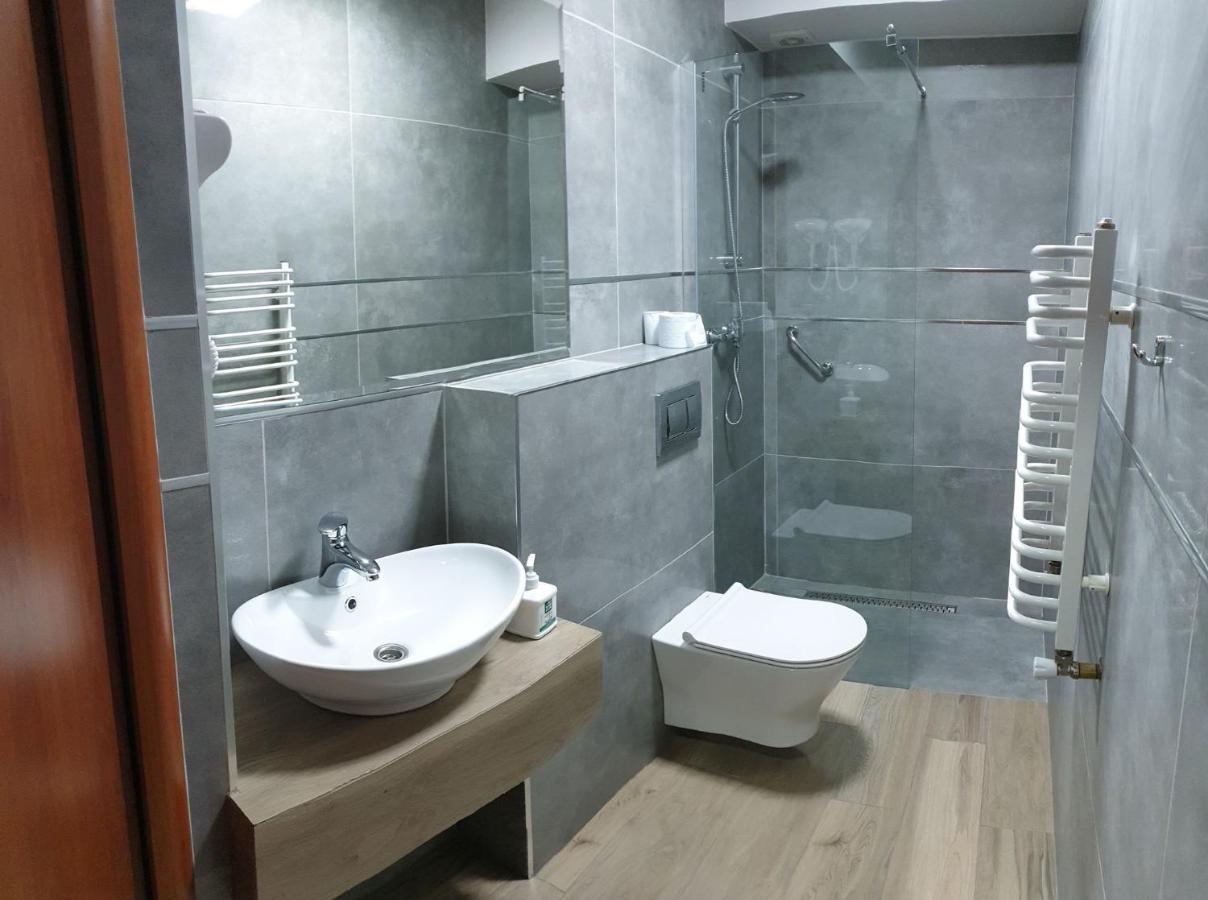 Hotel Bursztynowy Jozefow na Wisla Bagian luar foto