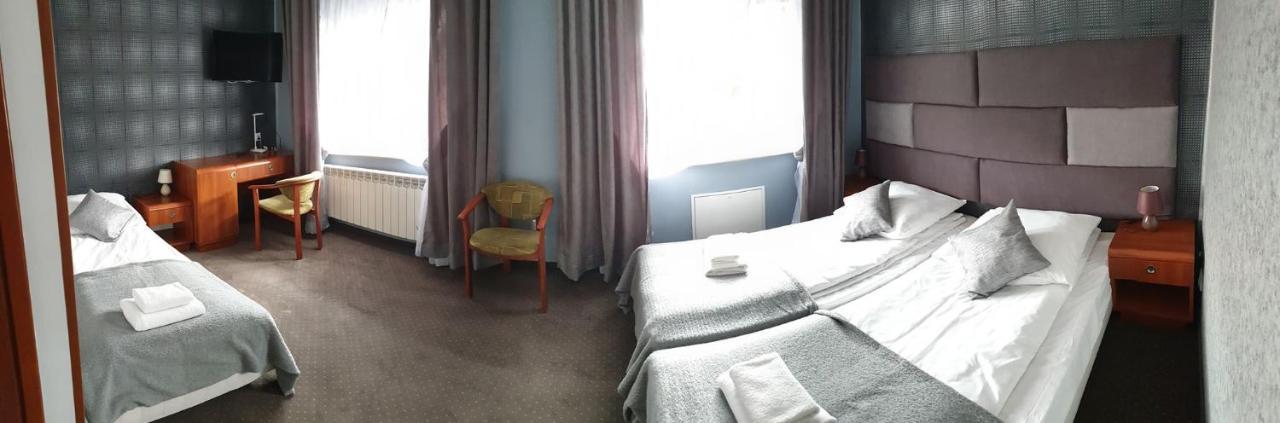 Hotel Bursztynowy Jozefow na Wisla Bagian luar foto