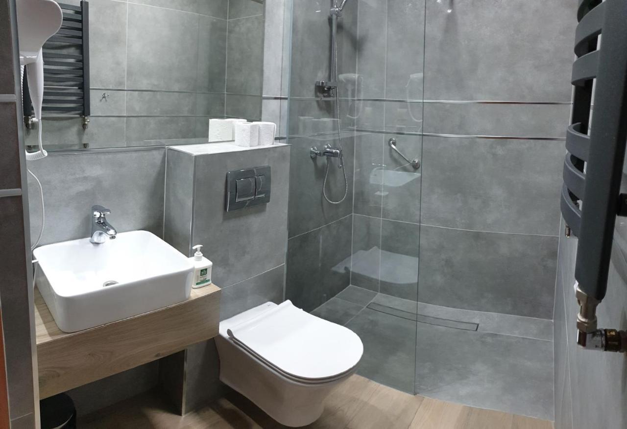 Hotel Bursztynowy Jozefow na Wisla Bagian luar foto
